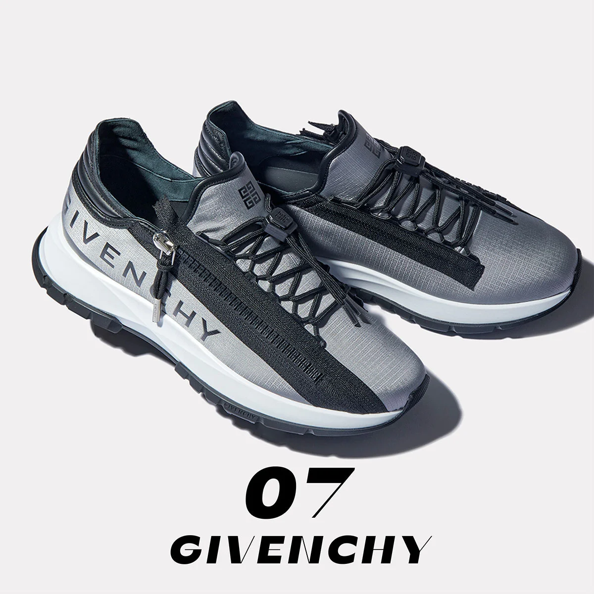 GIVENCHY
